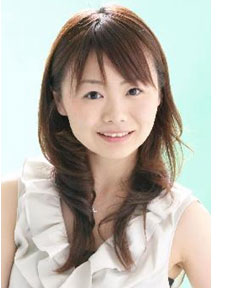 ☆　タレント　中谷 麻意さん　☆プロフィール